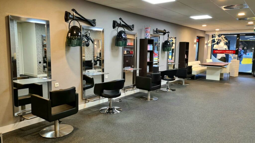 Own Look Leusden salon interieur